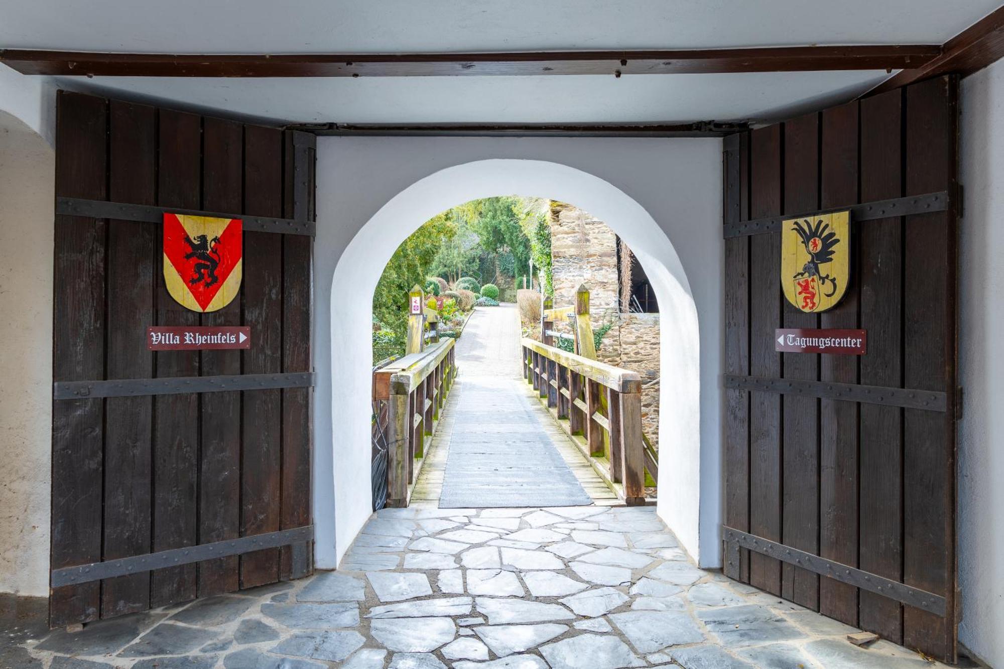 Hotel Schloss Rheinfels Sankt Goar Bagian luar foto