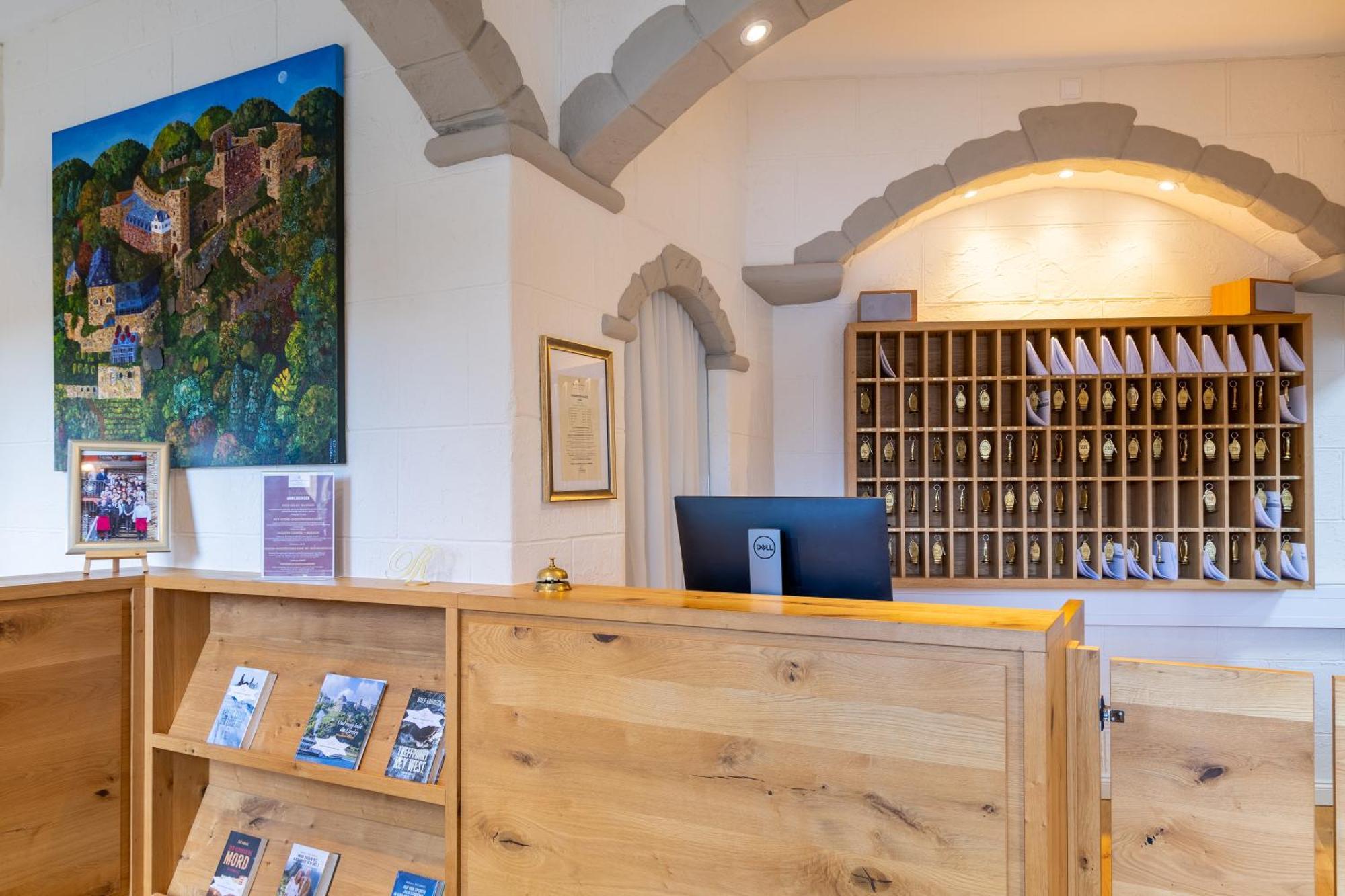 Hotel Schloss Rheinfels Sankt Goar Bagian luar foto